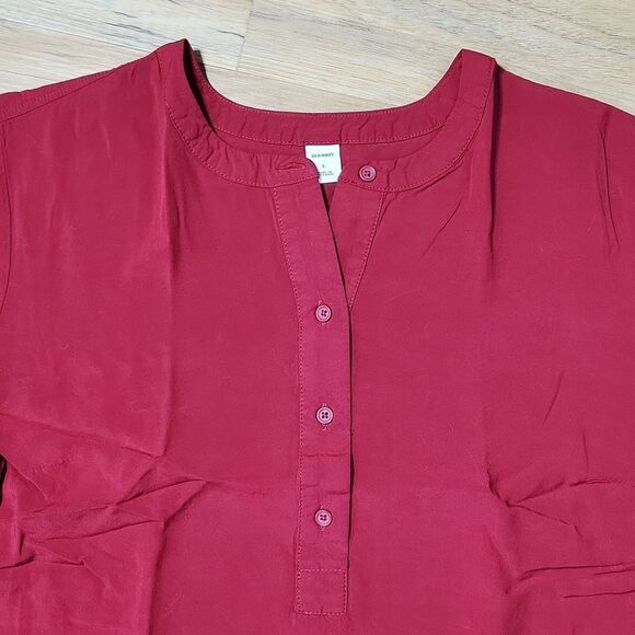 🔺️Old Navy Red Rayon Popover Long Sleeve Top Large - Picture 3 of 9